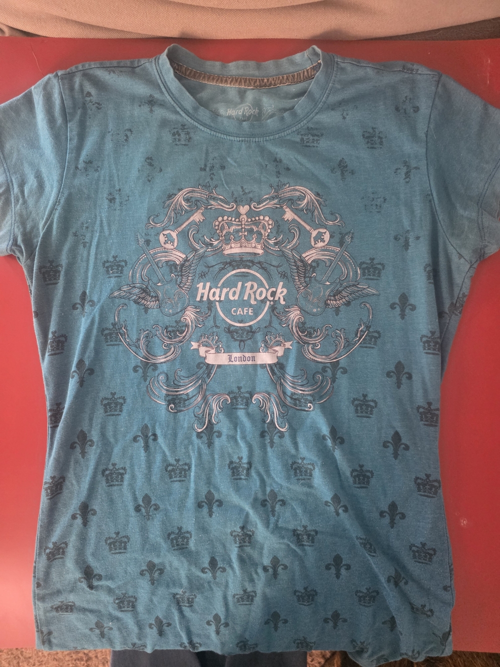 Hard Rock Cafe Teal Womens Graphic Tee with Crest - London